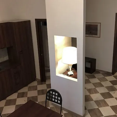 Bed and breakfast Bed & Business-100 Torri 4*