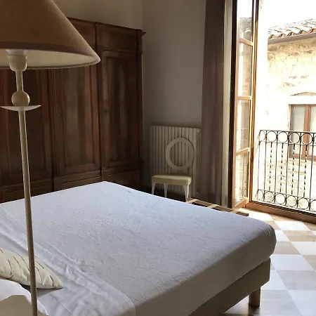 Bed & Business-100 Torri Bed and breakfast Ascoli Piceno